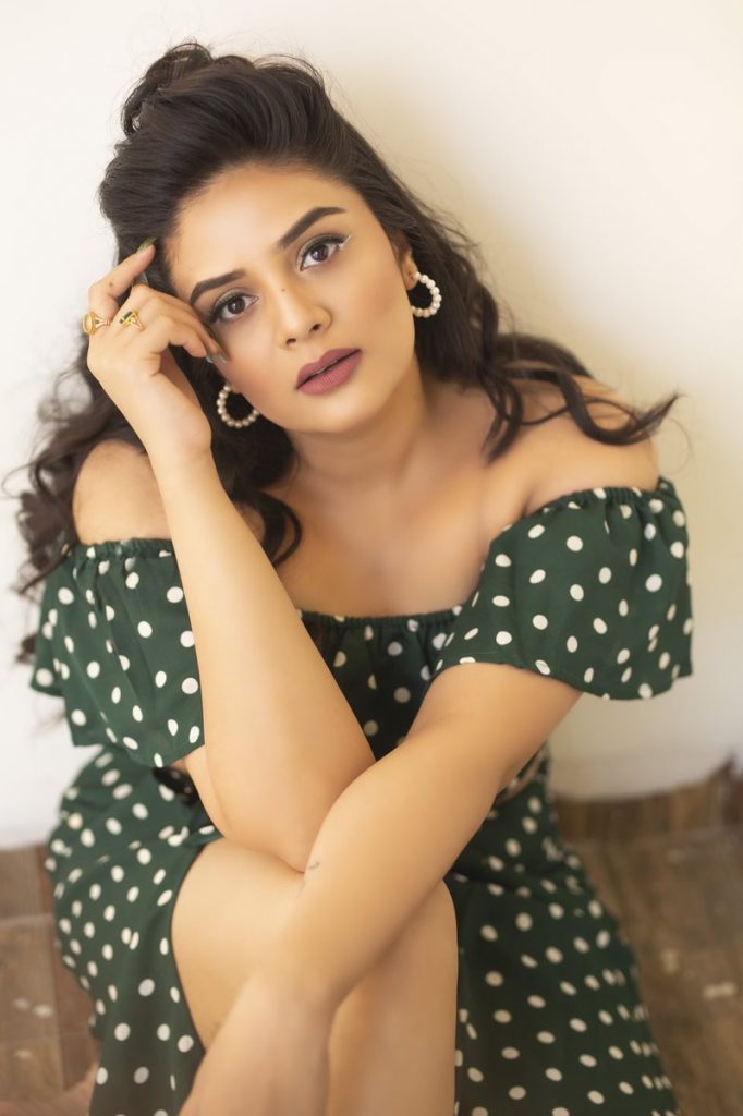 Sreemukhi