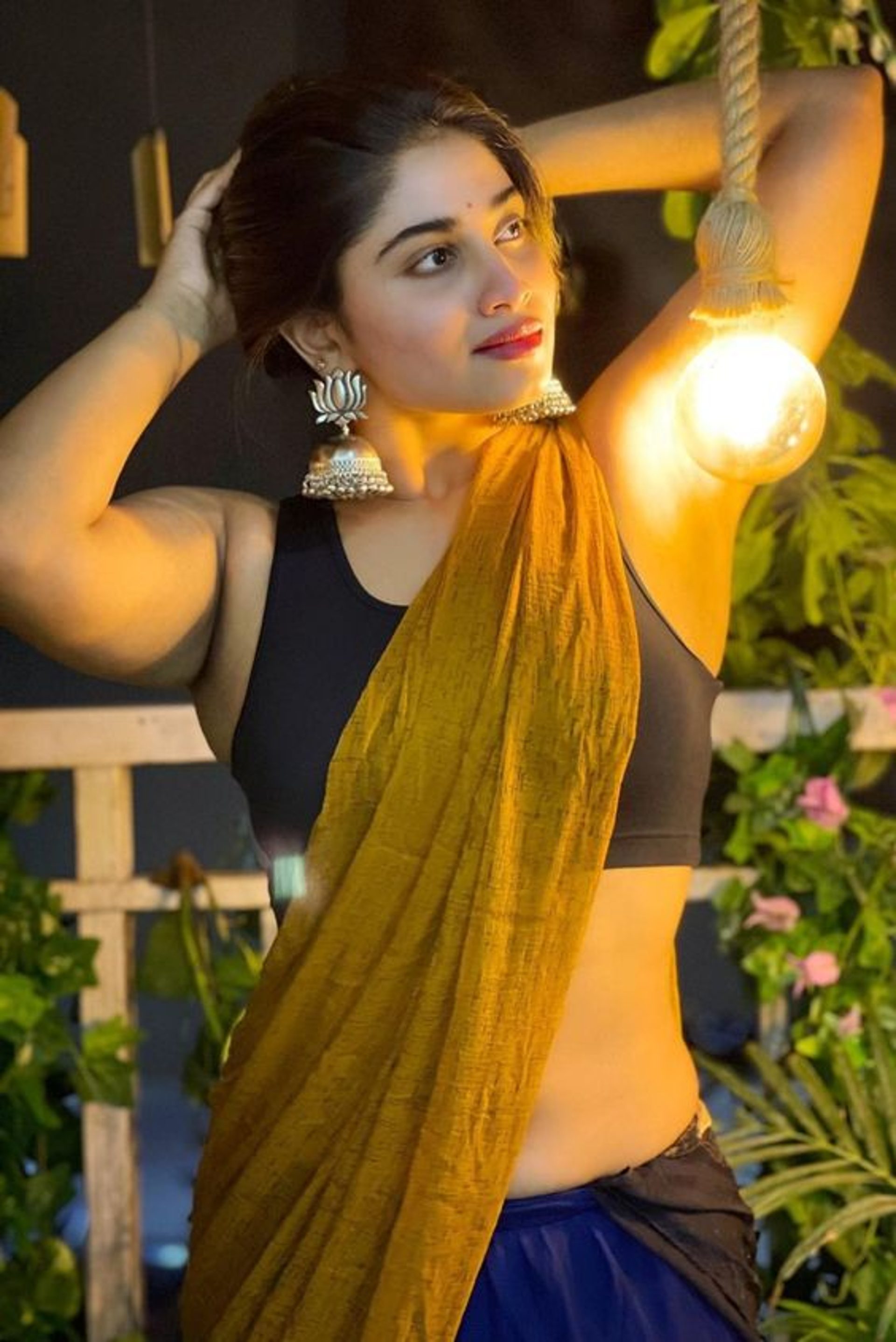 Top 15 Sexiest And Hottest Indian Models